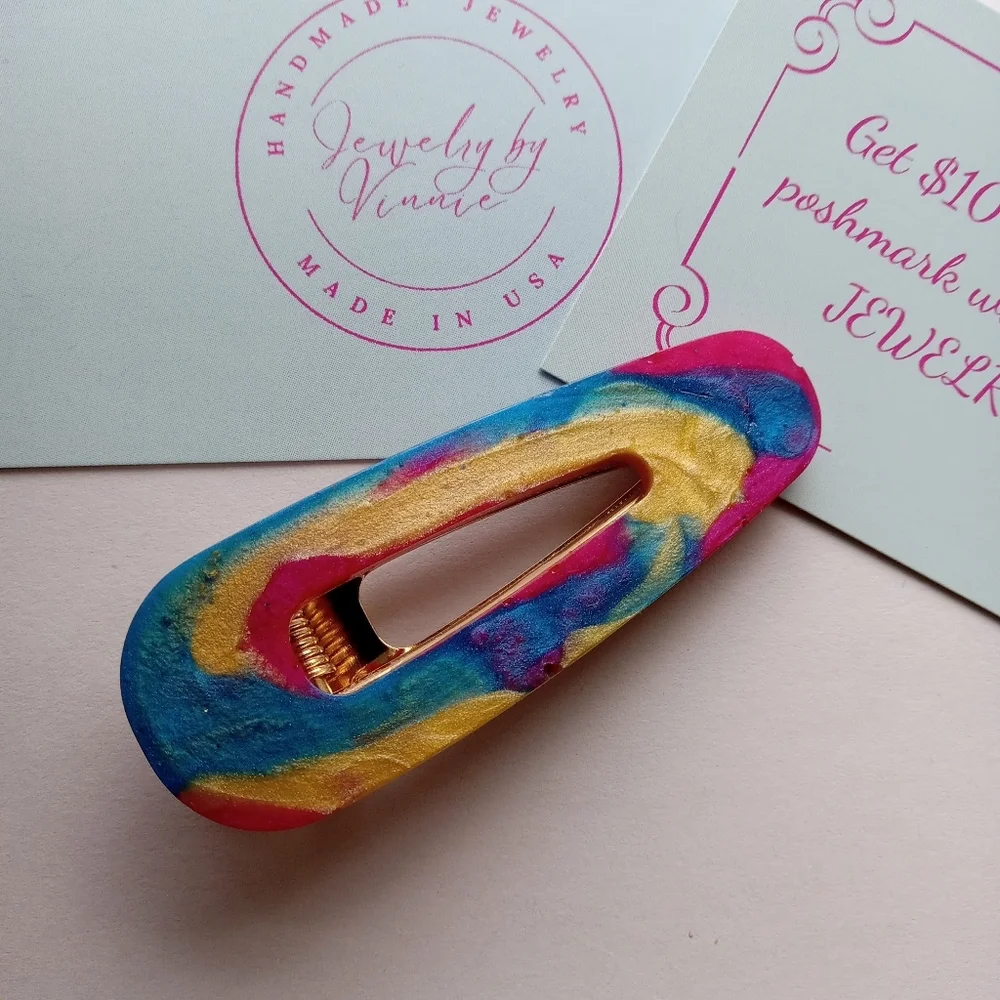 5/$25 Hand Crafted Multicolor Hair Clip - Picture 3 of 4